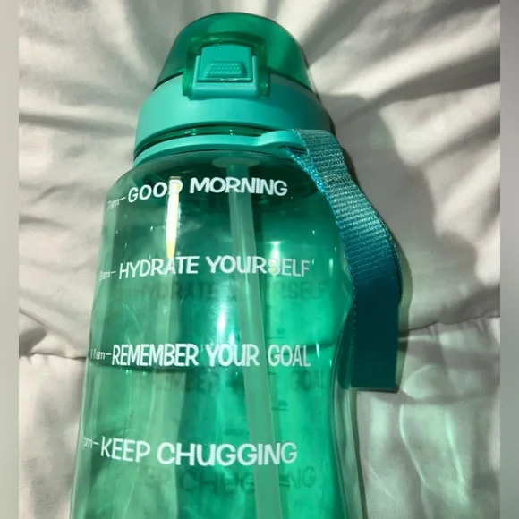 XL Water Bottle - Picture 1 of 5